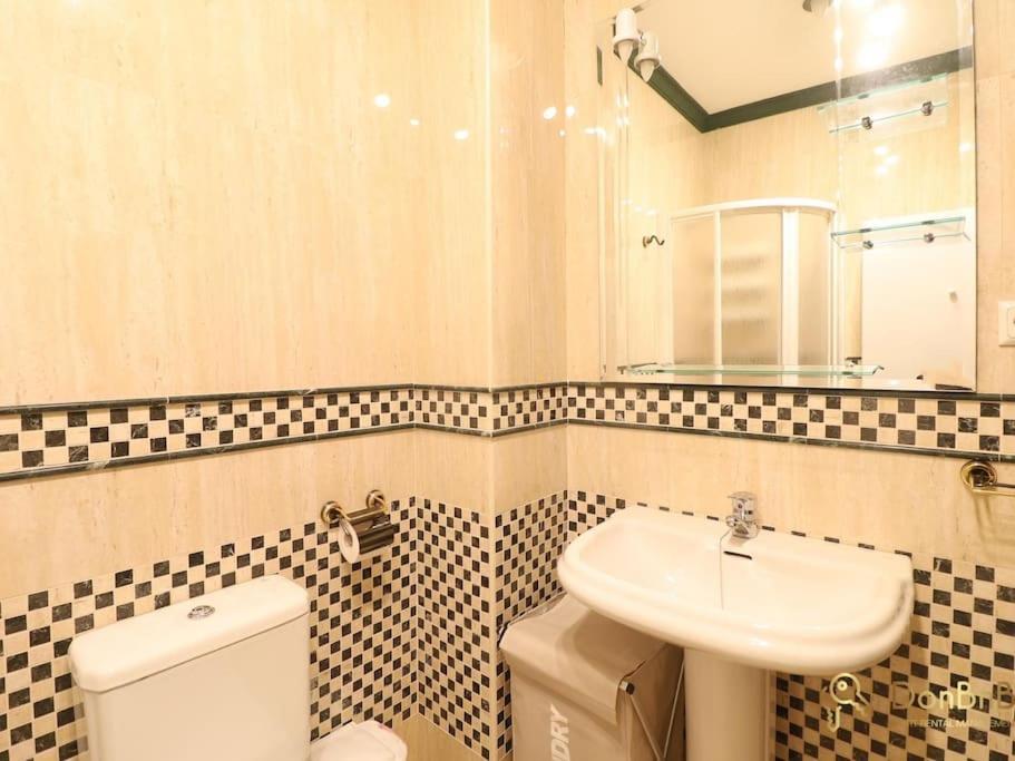 דירות Apartamento Centrico En רונדה מראה חיצוני תמונה